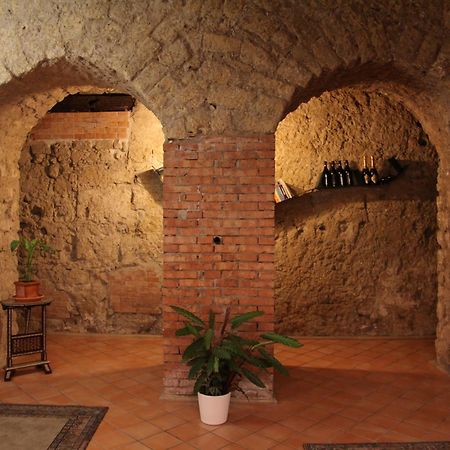 Caravaggio Hotel Napoli Bagian luar foto
