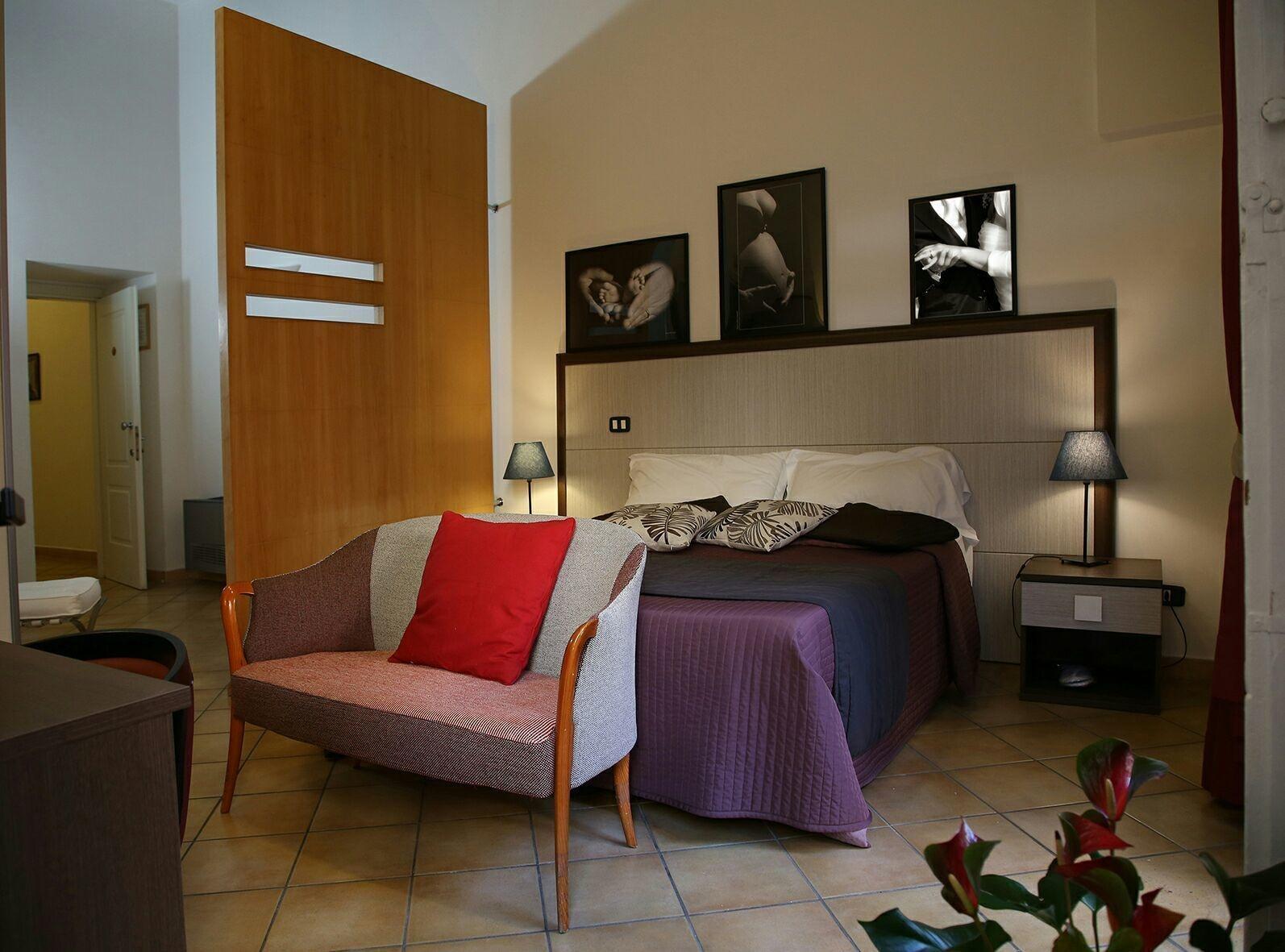 Caravaggio Hotel Napoli Bagian luar foto