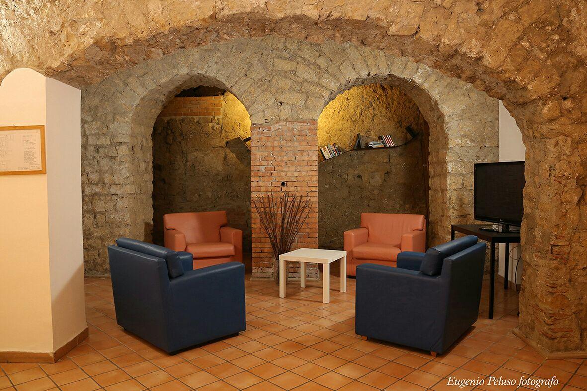 Caravaggio Hotel Napoli Bagian luar foto