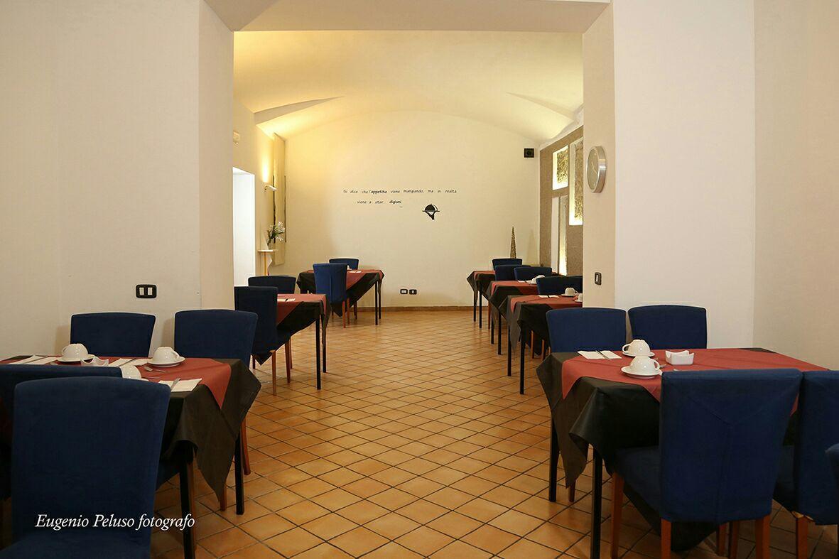 Caravaggio Hotel Napoli Bagian luar foto