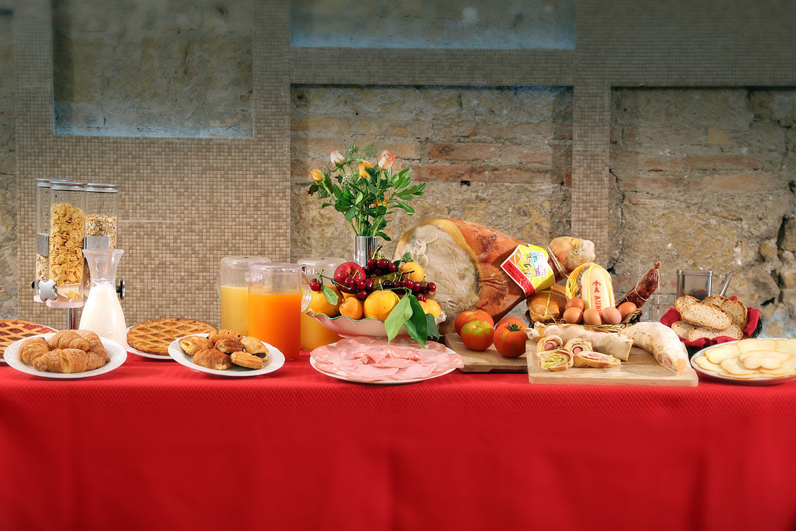 Caravaggio Hotel Napoli Bagian luar foto